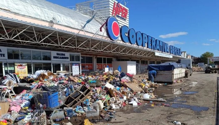 Reabre el Hiper de la Cooperativa Obrera en calle Aguado
