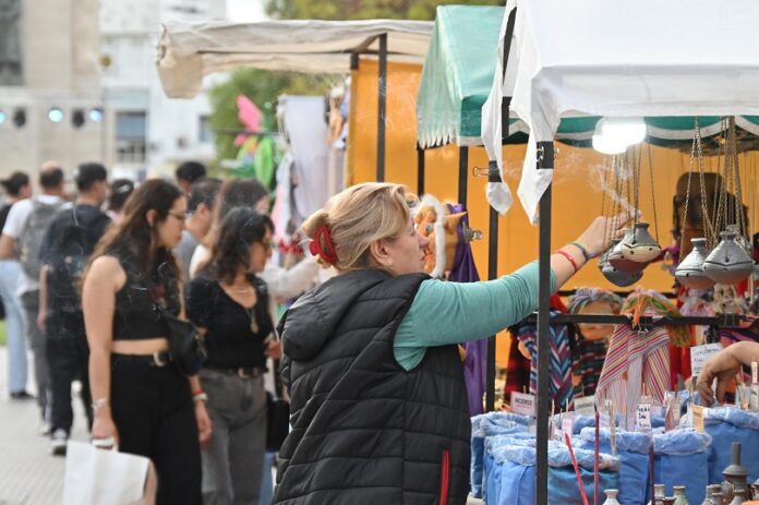 Ocho ferias para descubrir este sábado