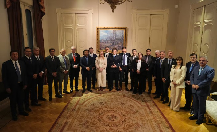 En plena negociación con las provincias, crece el optimismo en el Gobierno por la sanción del Presupuesto 2026