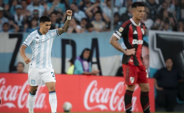 Racing derrotó 3-2 a River y lo eliminó en los octavos del Torneo Clausura