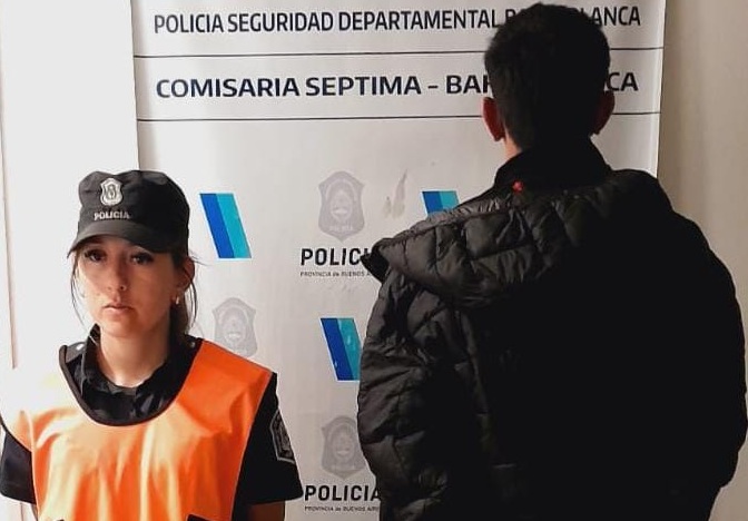 Una mujer forcejeó con delincuentes para que no ingresen a su casa y escaparon