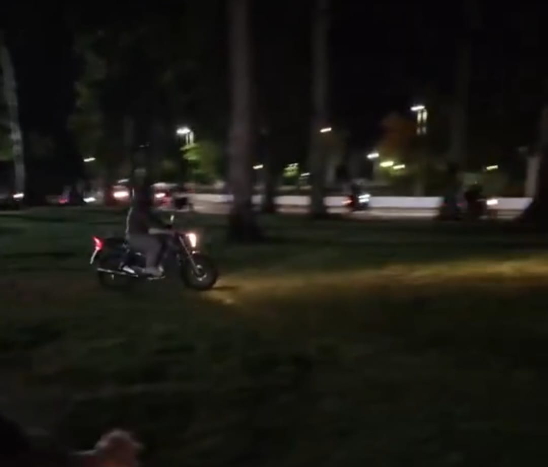 Motoqueros volvieron a generar caos en la ciudad