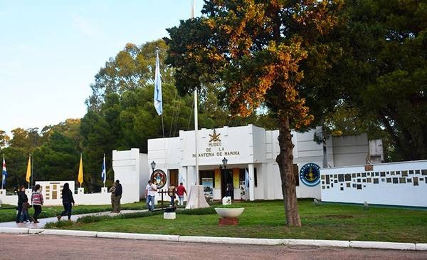 Sábado de puertas abiertas en Baterías por el “Día de la Infantería”