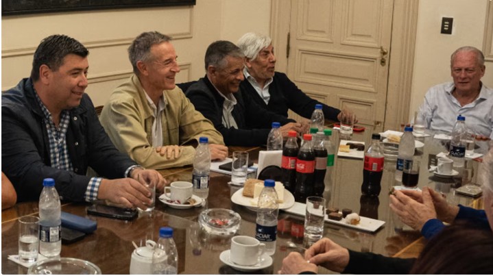 Reforma laboral: la CGT definirá mañana con los diputados sindicales la estrategia para frenar el proyecto de Milei