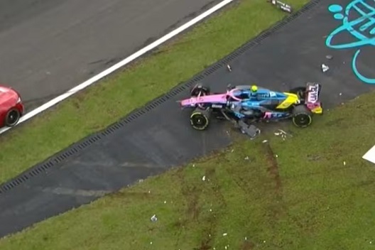 Colapinto terminó la Sprint con un duro despiste en Interlagos
