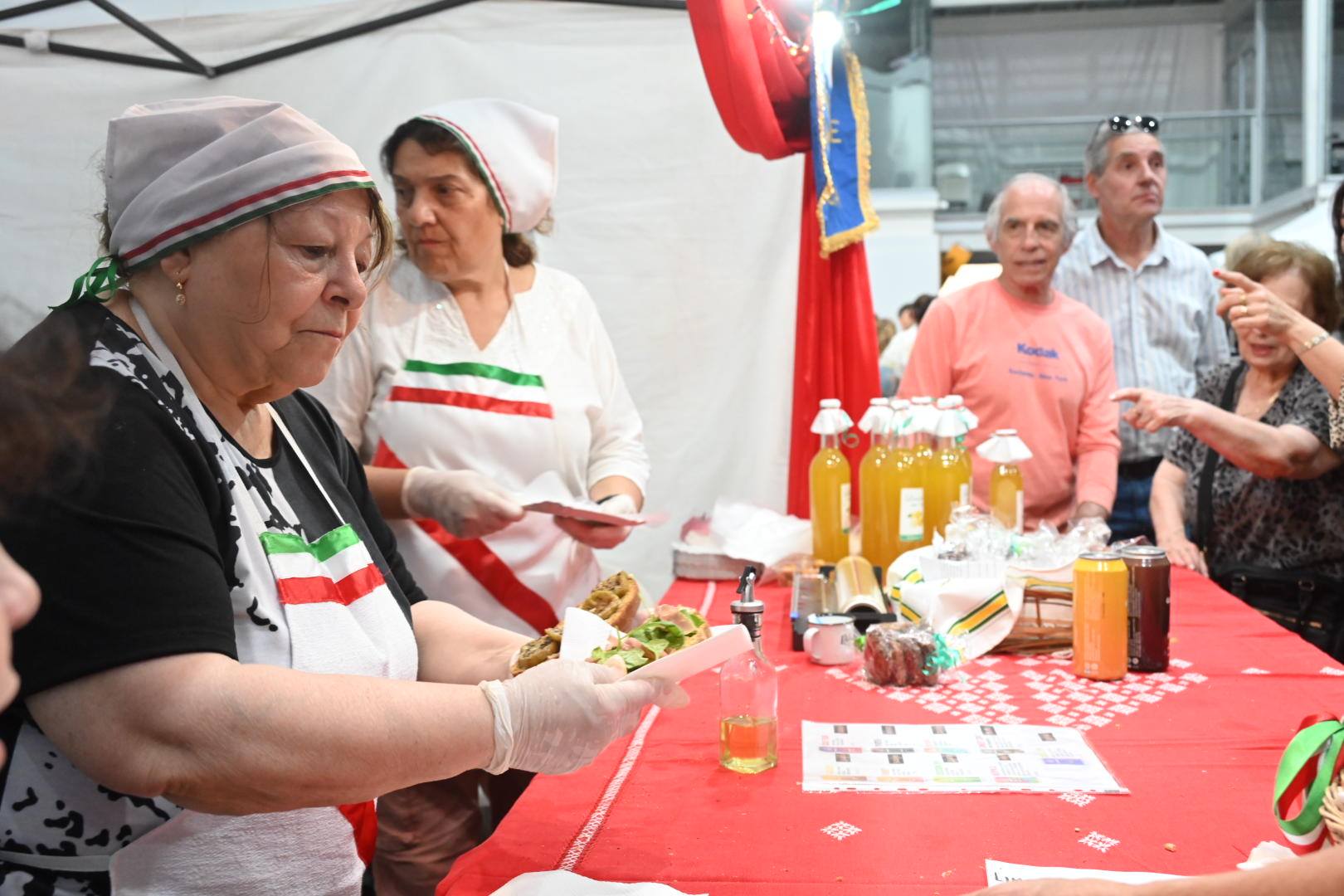 Pasó un encuentro a pura comida italiana en el Dow Center