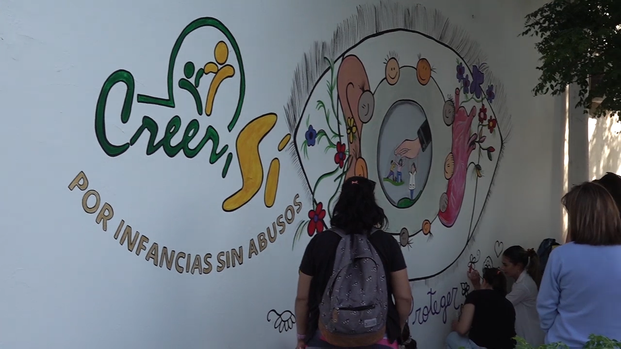 La ONG “Creer Sí” inauguró un mural por el Día de la Prevención del Abuso Sexual Infantil