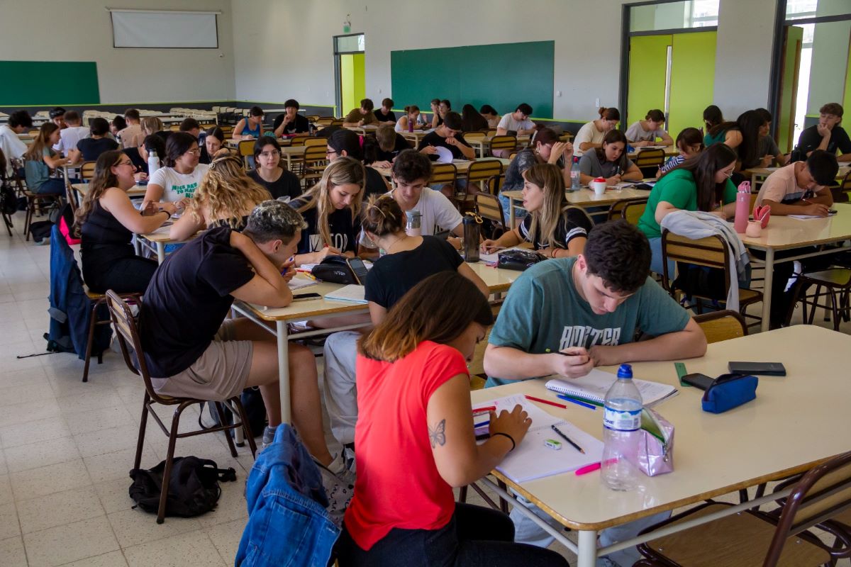 Preocupación de la comunidad universitaria ante el dictamen del Presupuesto 2026