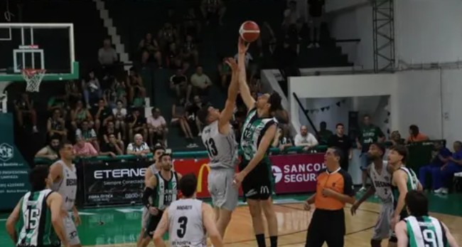 Liga Argentina de Básquet: Villa Mitre volvió a la victoria