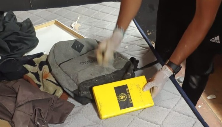 Punta Alta: Un hombre fue aprehendido con un kilo de cocaína y droga para la venta