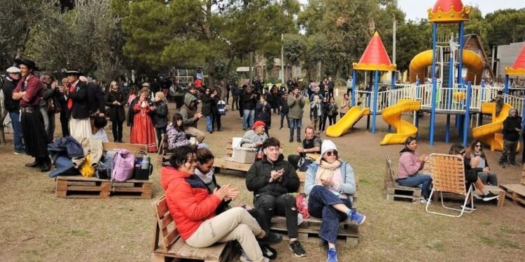 Feriados 2026: El gobierno incorpora tres fechas no laborables con fines turísticos