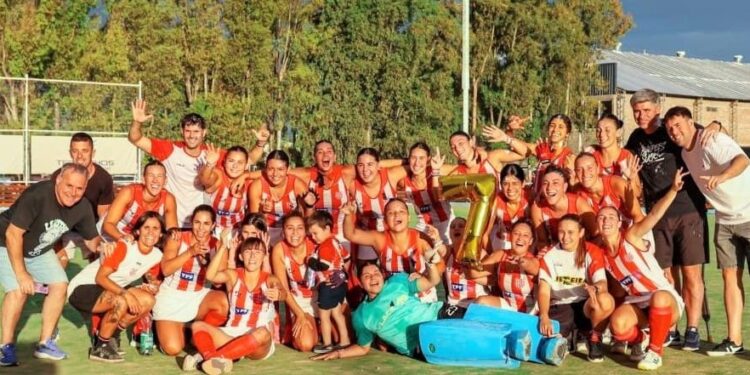 Otro logro de Monte Hermoso en hockey femenino