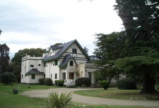 Tragedia en Villa La Arcadia: Murió el dueño del Hotel Pillahuincó días después de sufrir graves quemaduras por una explosión