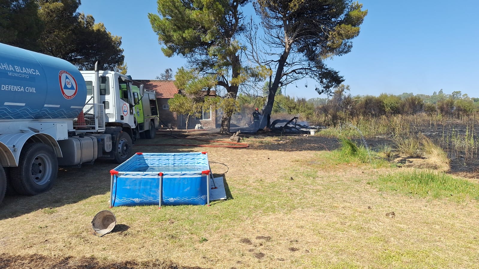 Se quemó parte del techo de una vivienda