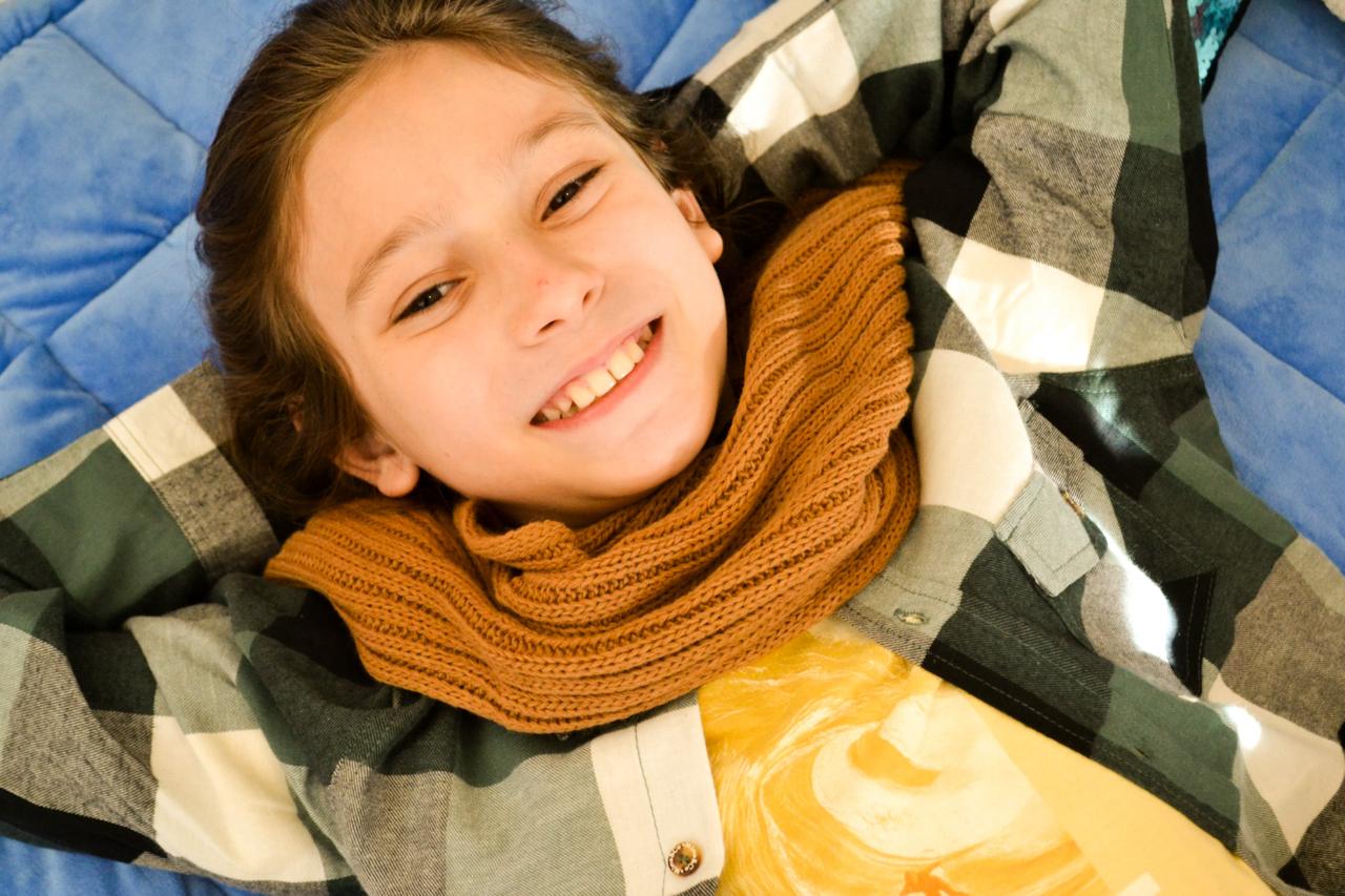 “Testimonios de una familia neurodivergente”: una charla con Ian Moche y su familia