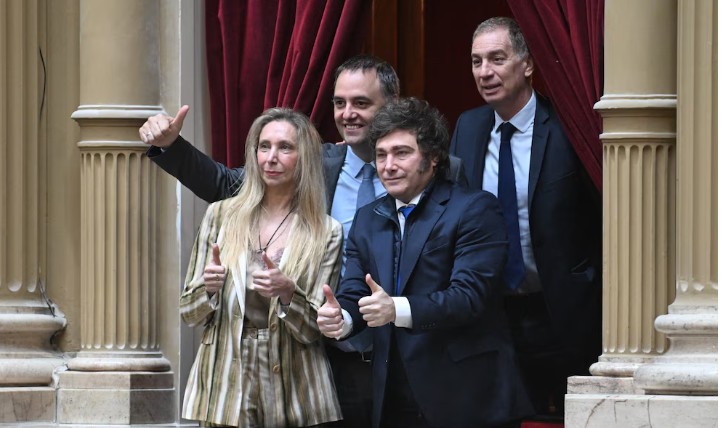 El Gobierno presenta hoy las reformas y comienza a planificar la estrategia para aprobarlas en el Congreso