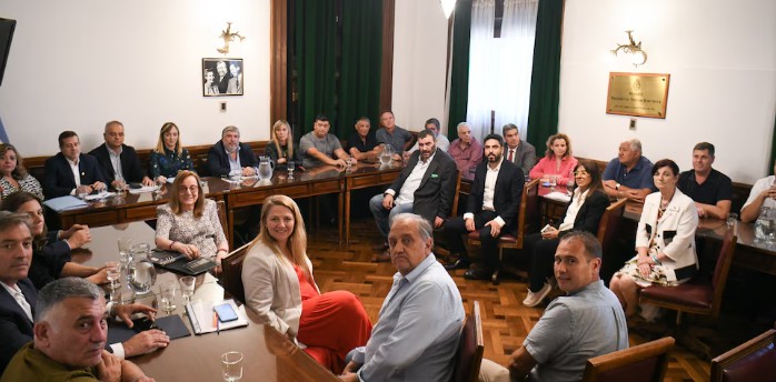 El peronismo endurece su postura contra la reforma laboral de Milei y busca apoyo en el Congreso