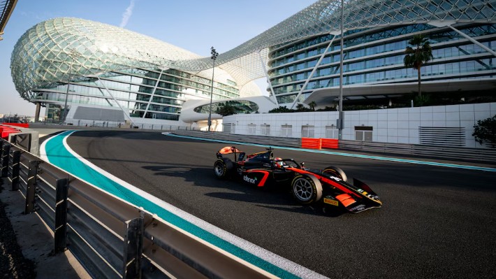 El argentino Nico Varrone se destacó en el inicio de las pruebas de la Fórmula 2