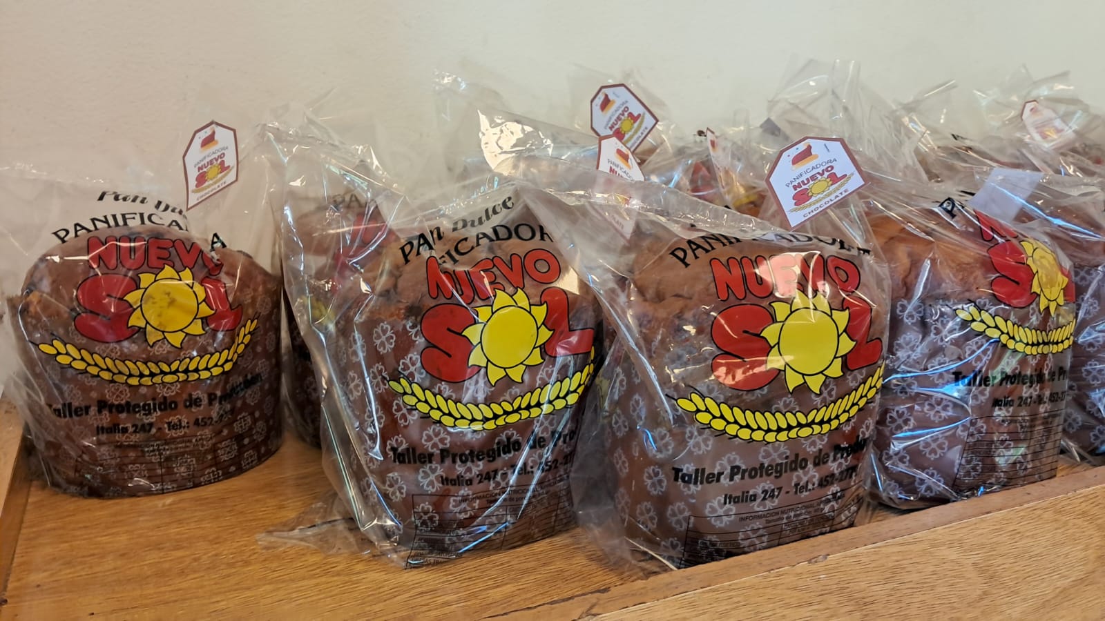 El taller protegido Nuevo Sol ya prepara sus pan dulces tradicionales para las fiestas