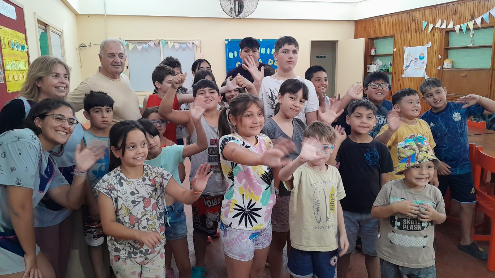 El Centro Comunitario San Roque colabora con la campaña de los Bomberos de Cerri