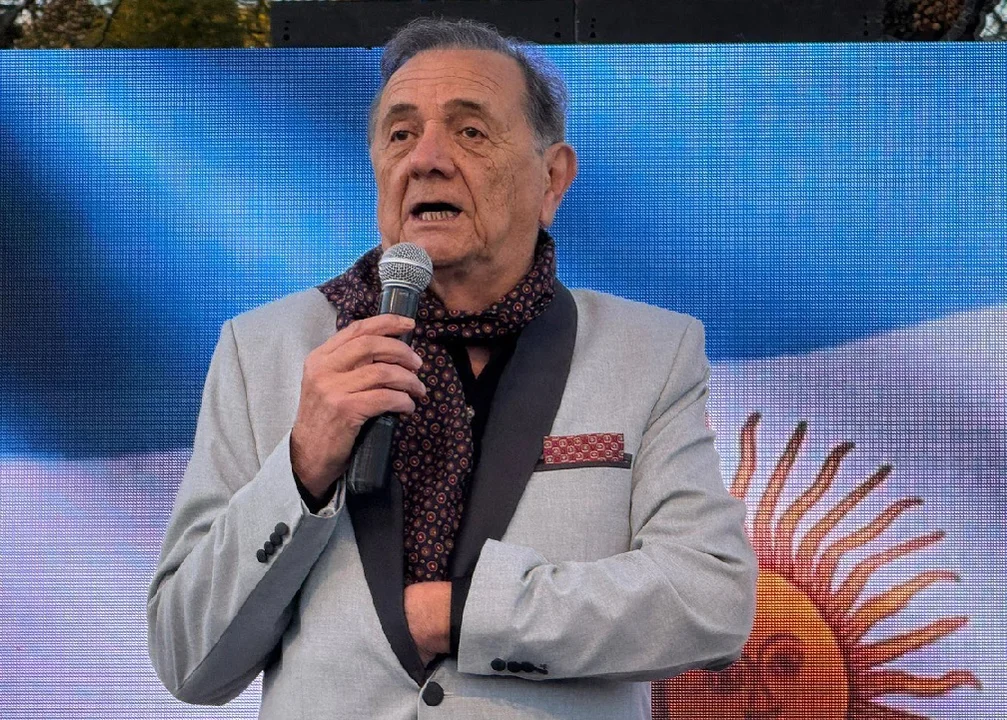Adiós al “Chiqui” Pereyra: el tango pierde a una voz de oro tras un trágico accidente