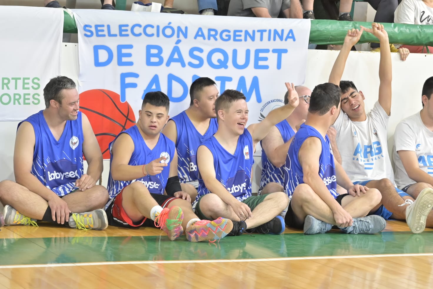 La selección argentina de básquet para discapacitados, concentra en Bahía