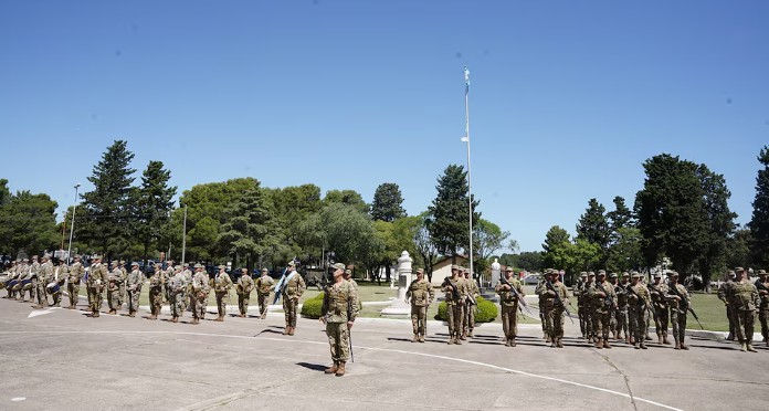 Un soldado con licencia psiquiátrica se mató en su casa: el tercer caso en una semana encendió alertas en el Gobierno