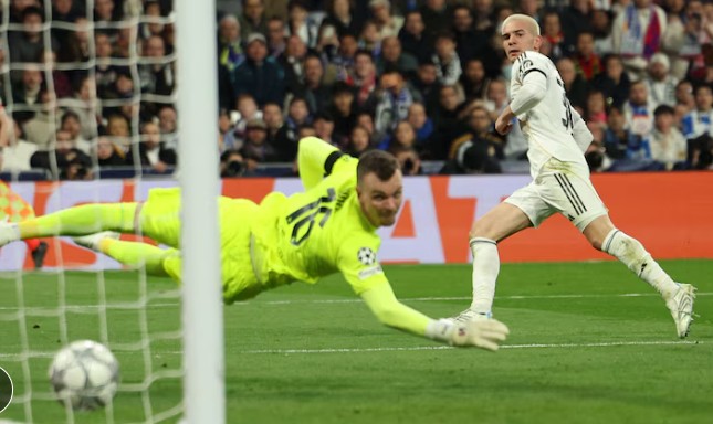 El gran partido de Mastantuono en el triunfo del Real Madrid