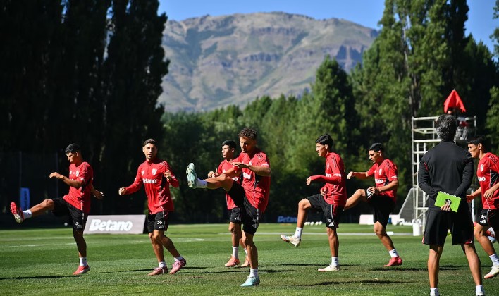 Preocupación en River Plate: las dos figuras que se lesionaron en el inicio de la pretemporada