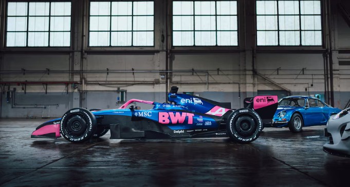 Con Franco Colapinto como protagonista, Alpine presentó su coche para la temporada 2026 de la Fórmula 1 a bordo de un crucero