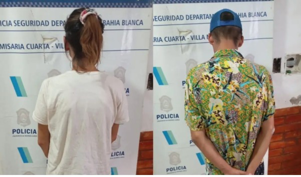 Robaron dos celulares de un negocio y los atraparon