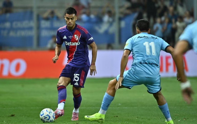 River Plate sufrió, pero venció 1-0 a Ciudad de Bolívar y avanzó de ronda en la Copa Argentina