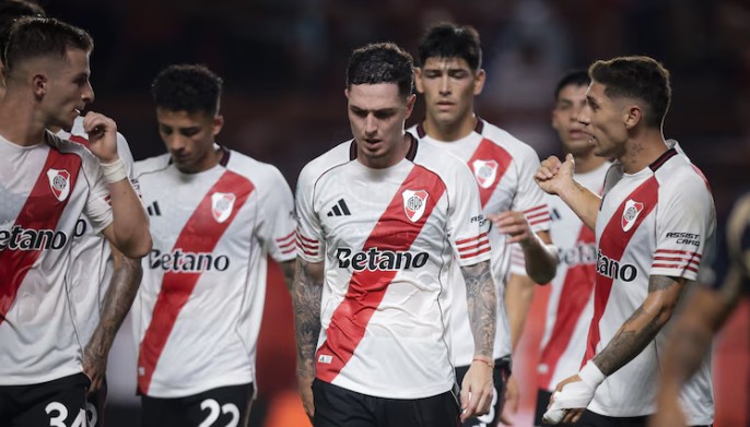 River perdió 1-0 ante Argentinos en La Paternal
