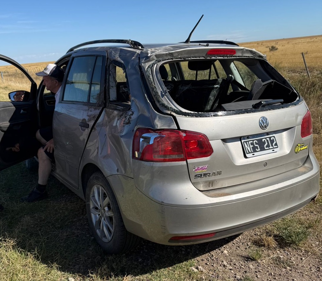 Volcó un auto cerca de Bahía en la ruta 35