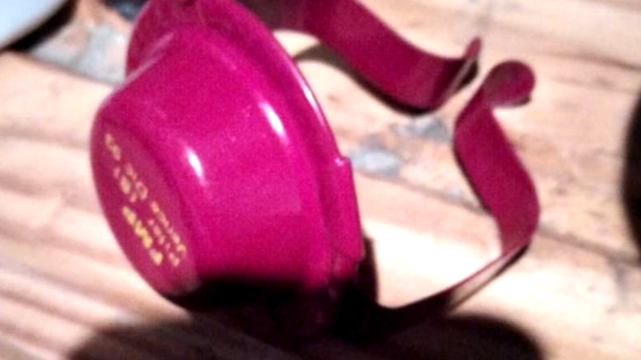 Manipulaban un artefacto encontrado en la calle y terminó en explosión