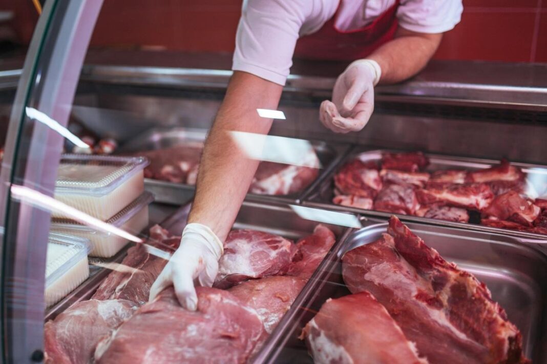 Inflación de enero: prevén hasta 2,6% y alertan por fuertes subas en la carne