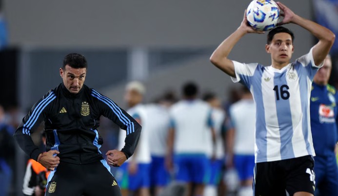 Con Messi de titular y una duda en ataque: la posible formación de la selección argentina para el amistoso ante Zambia