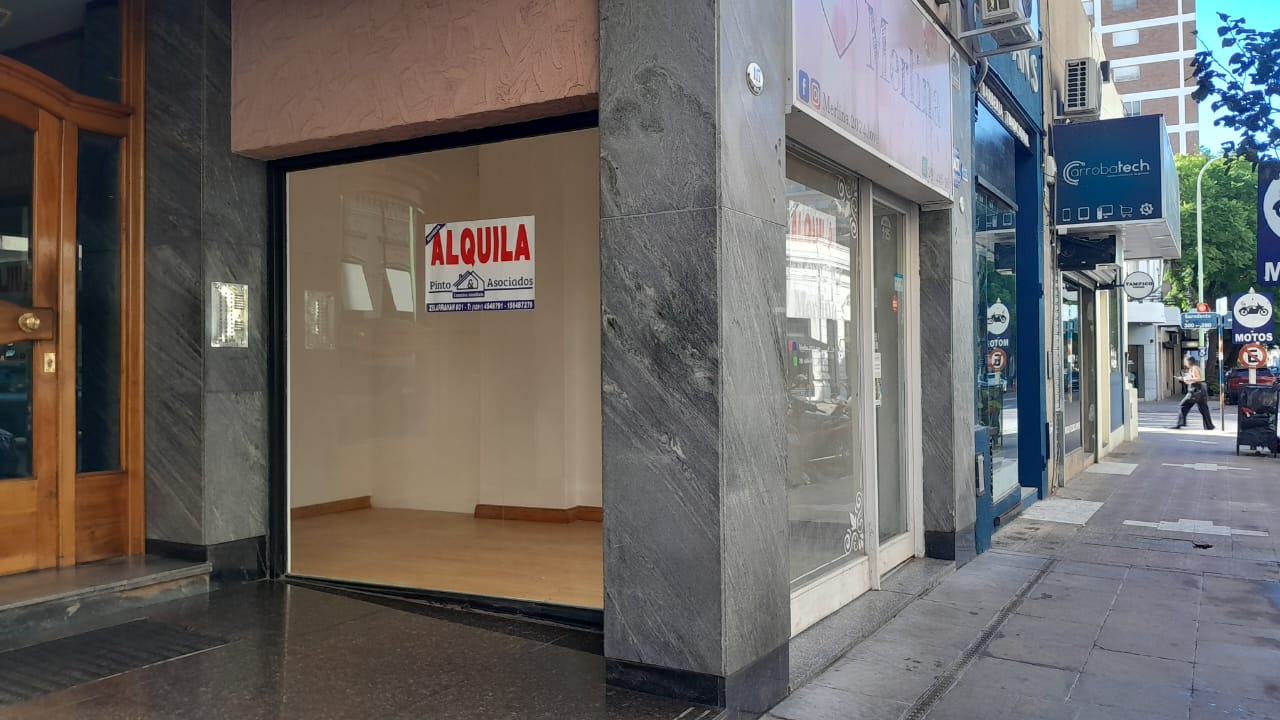 Se agrava la situación de los comercios: “cada mes cierran en Bahía de 3 a 4 locales”