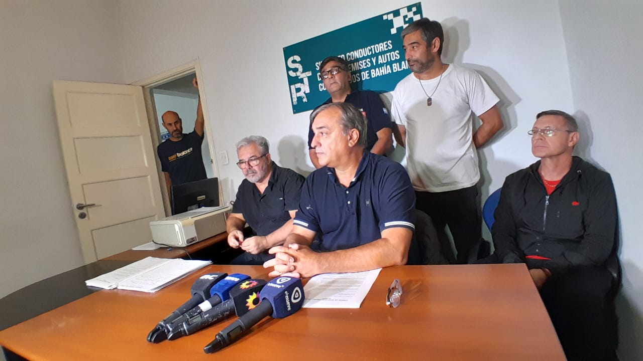 La Cámara de Mobilidad Urbana pide la misma flexibilización que se les da a los choferes de Uber