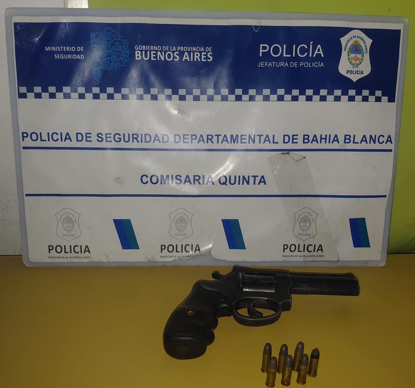 Aprehenden a un hombre tras agredir a su expareja y portar un arma de fuego