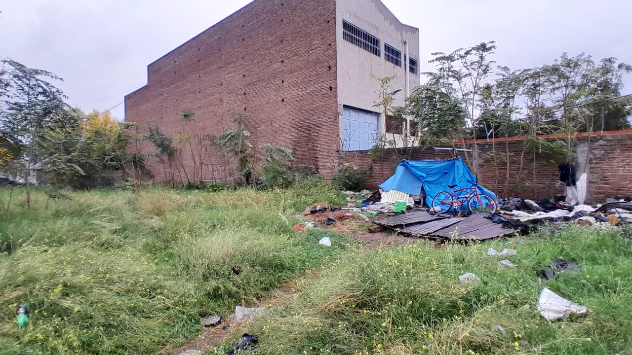 Vecinos piden al municipio que tomen medidas sobre un terreno baldío