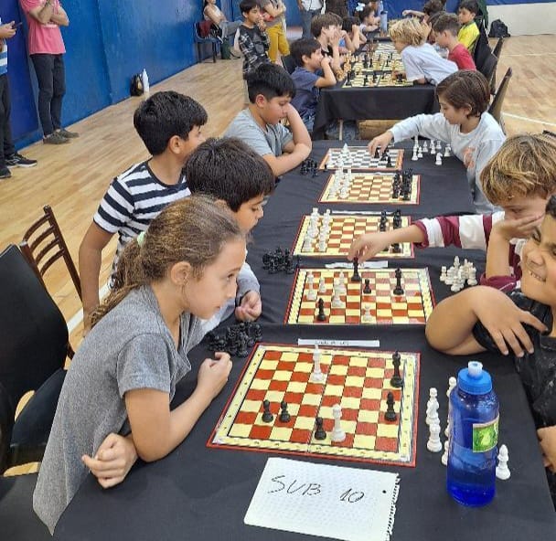 Un domingo a puro ajedrez en el Polideportivo Norte