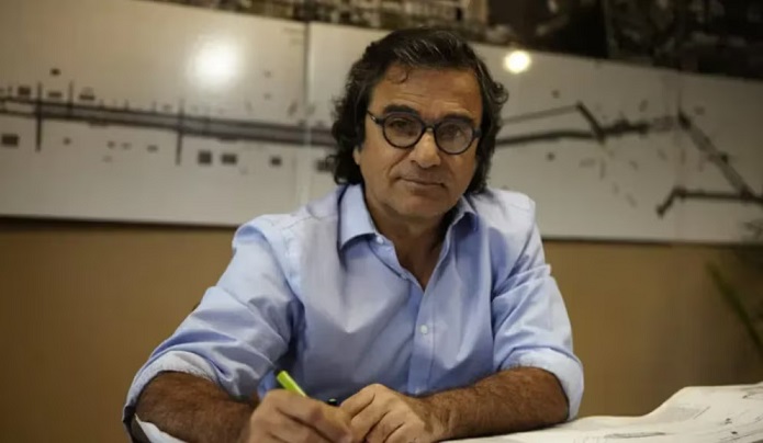 Renunció Carlos Frugoni, el funcionario que tiene propiedades sin declarar en Miami