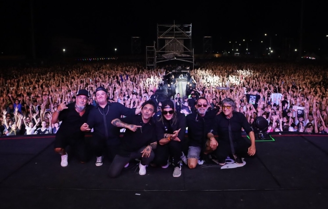 Multitudinario primer día de la Fiesta del Camarón y el Langostino