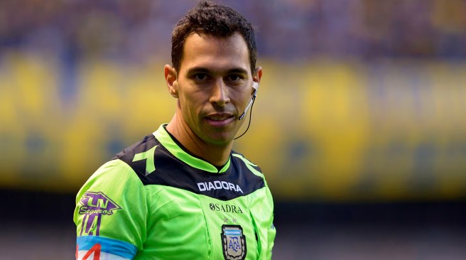 Facundo Tello es uno de los tres árbitros argentinos que fueron designados para el Mundial 2026