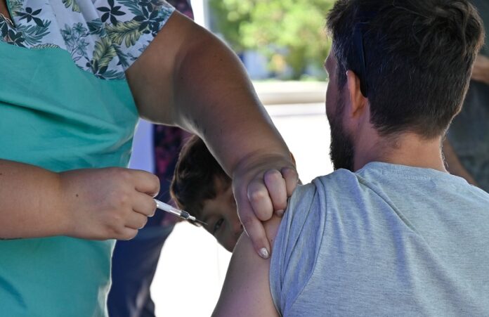 Segunda etapa de aplicación de vacunas antigripales