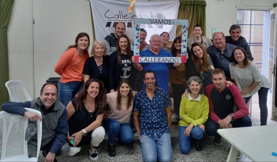 Callejeando lanzó una campaña solidaria para recolectar camperas