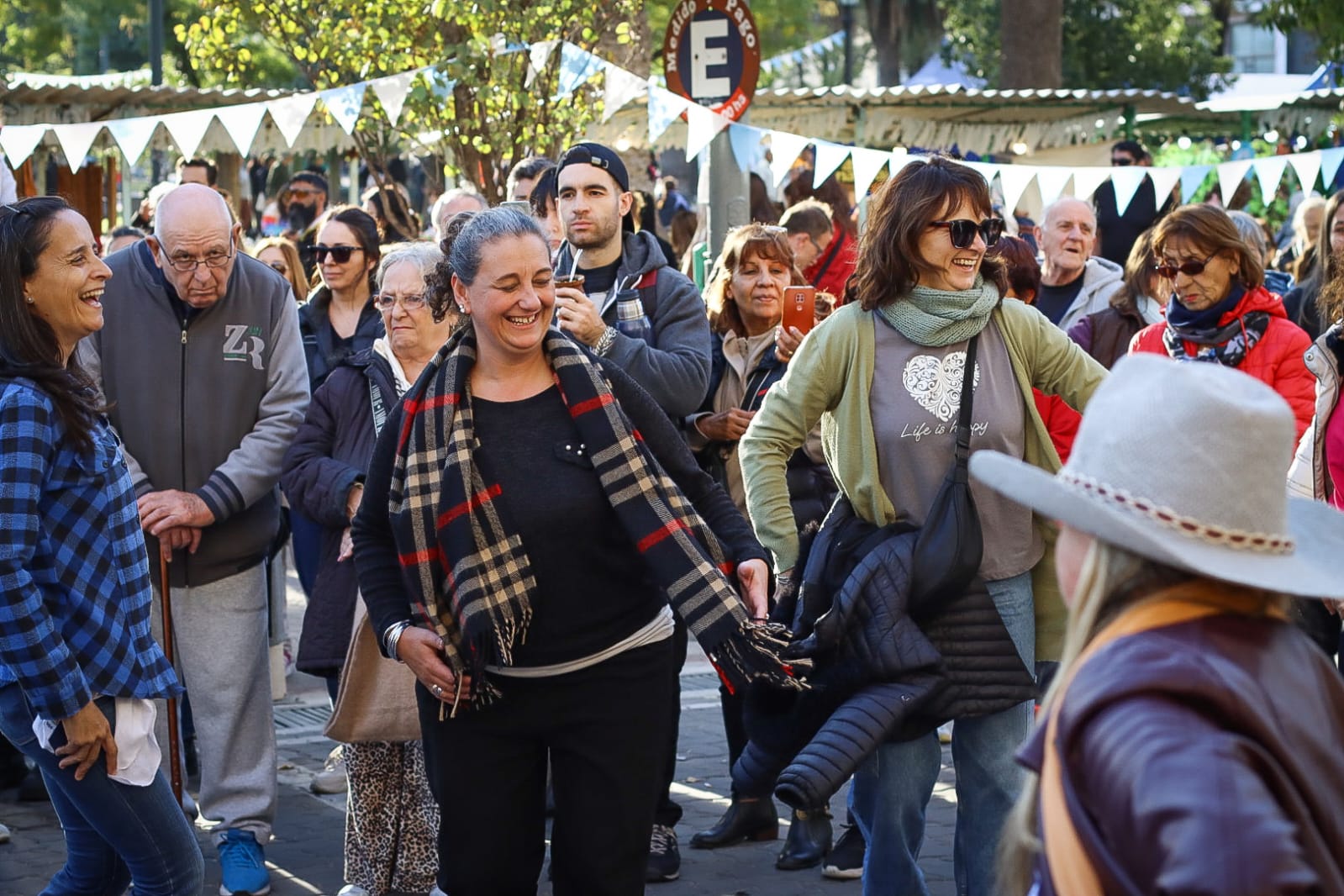 Balance positivo de una fiesta comercial y con sentimiento patrio