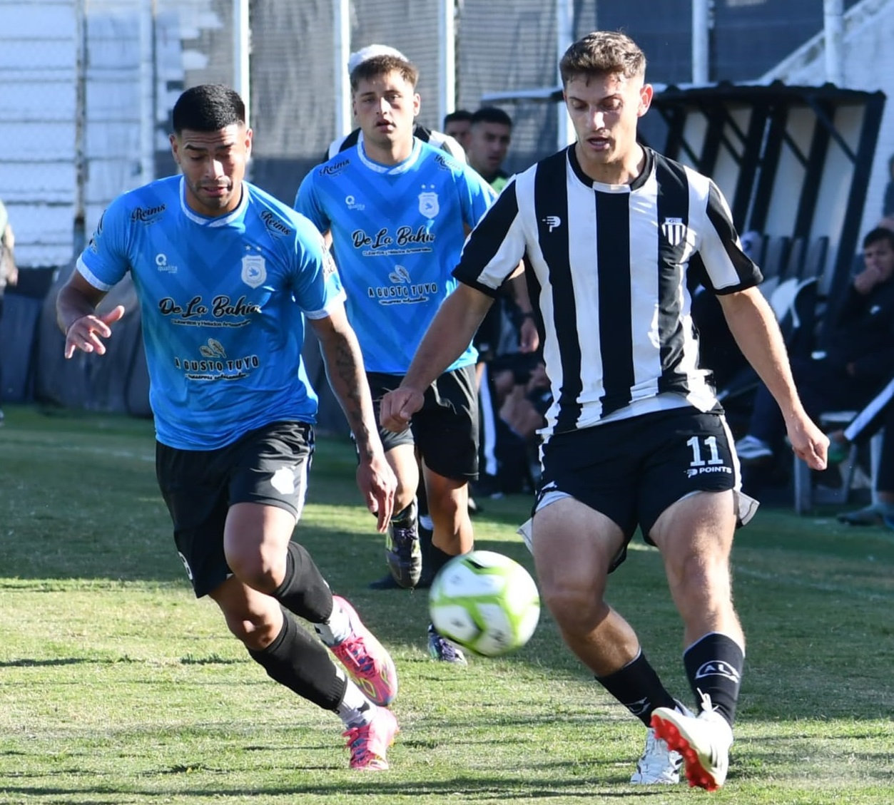 Ocho goles en Punta Alta en un partidazo de la Liga del Sur