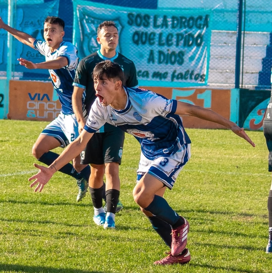 Libertad y Huracán, los ganadores del feriado en la Liga del Sur